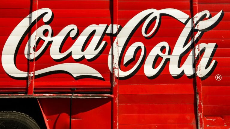 “Coca-Cola Projects Revenue Surge in 2024 Amid Rising Soda Demand in the U.S.”